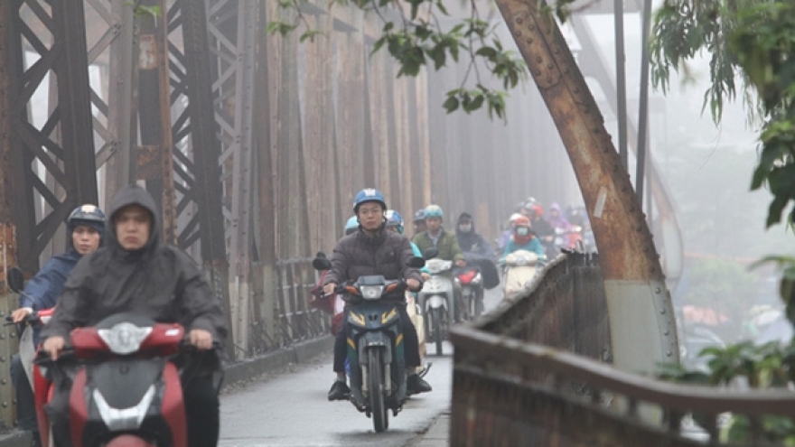 Đón đợt không khí lạnh mới, Hà Nội mưa rét